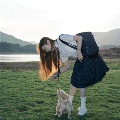 只有悲伤才是美丽的